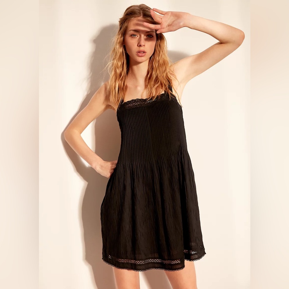 Wilfred Leone Dress - WHITE